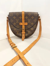 Louis Vuitton- Monogram Chantilly PM