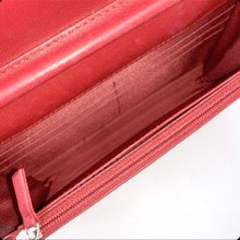 Chanel- SHW Quilted Wallet On Chain