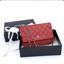 Chanel- SHW Quilted Wallet On Chain