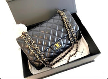 Chanel- Jumbo Double Flap GHW