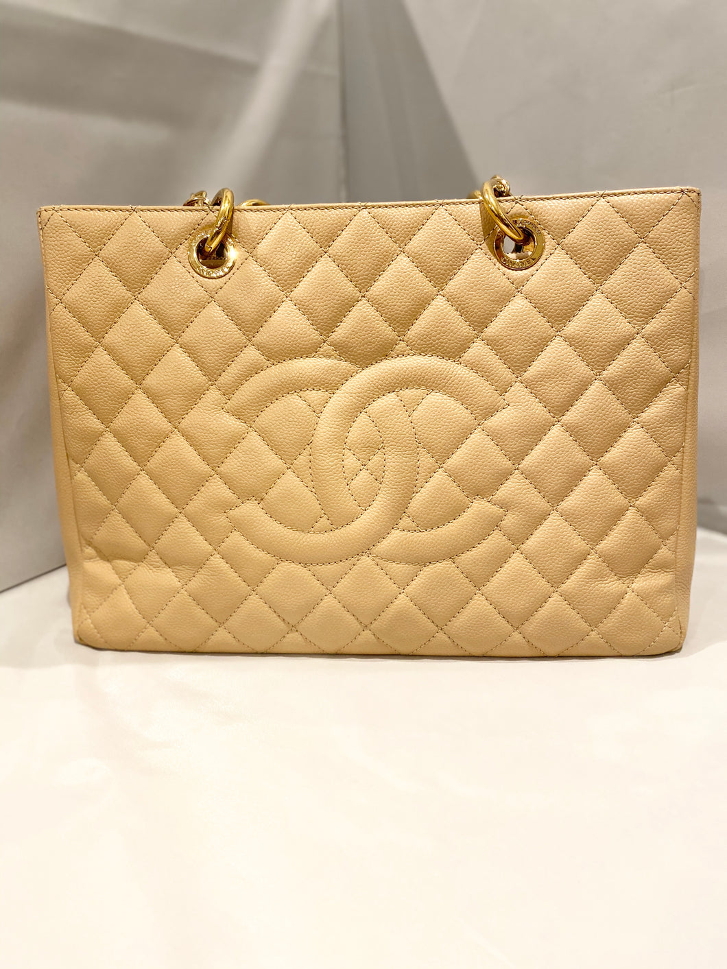 Chanel- Caviar Beige GST With GHW