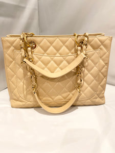 Chanel- Caviar Beige GST With GHW