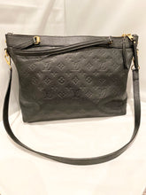 Louis Vuitton- Black Bastille MM