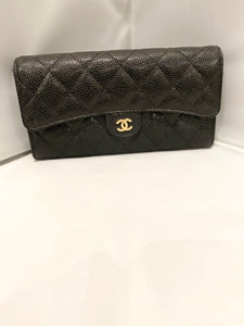 Chanel- Caviar Gusset Wallet GHW