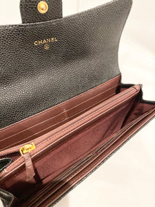 Chanel- Caviar Gusset Wallet GHW