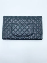 Classic Caviar Clutch